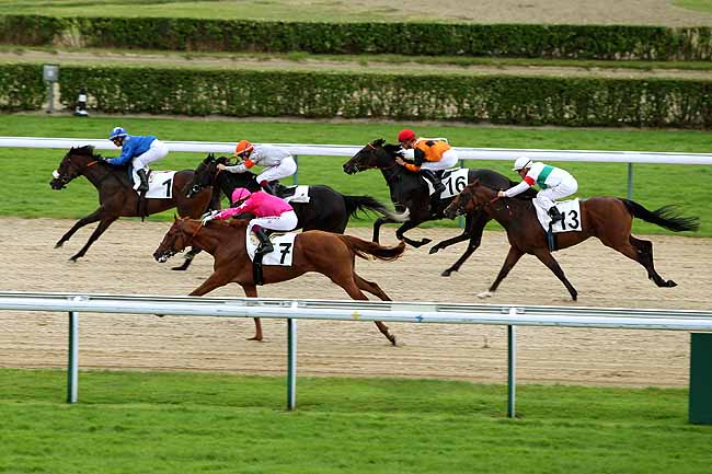 Arrivée quinté pmu PRIX DE BREUIL-EN-BESSIN à DEAUVILLE