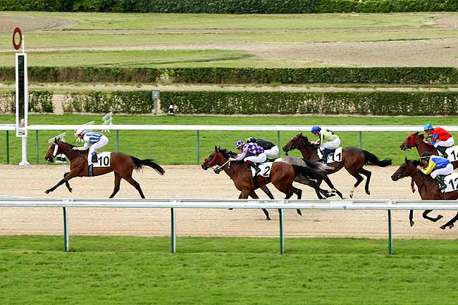 Arrivée quinté pmu PRIX DE VILLERVILLE à DEAUVILLE