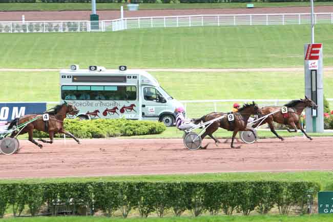 Arrivée quinté pmu PRIX DES QUINZE-VINGT à ENGHIEN
