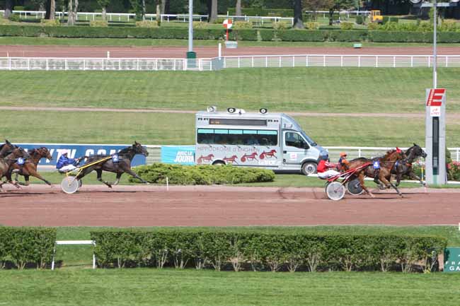 Arrivée quinté pmu PRIX DE LA GARE DU NORD à ENGHIEN