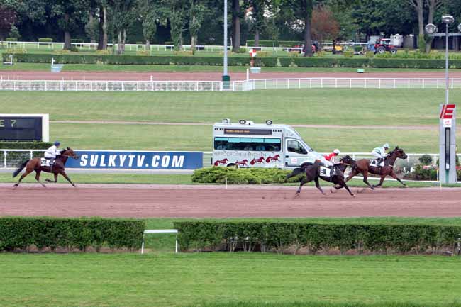 Arrivée quinté pmu PRIX DE LA PLACE DES FETES à ENGHIEN