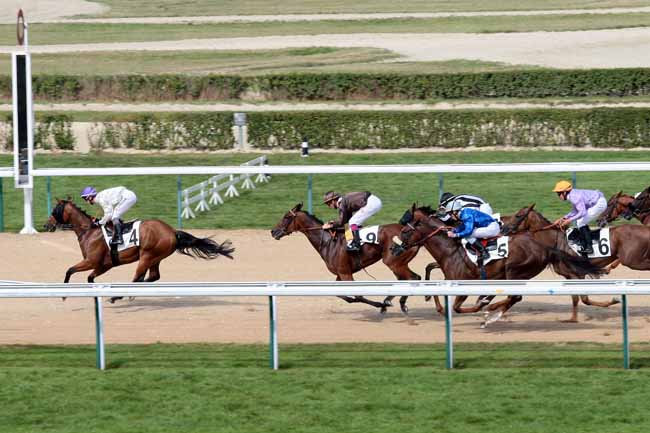 Arrivée quinté pmu PRIX D'ORBEC à DEAUVILLE