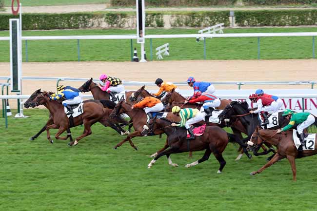 Arrivée quinté pmu PRIX DE BARNEVILLE à DEAUVILLE