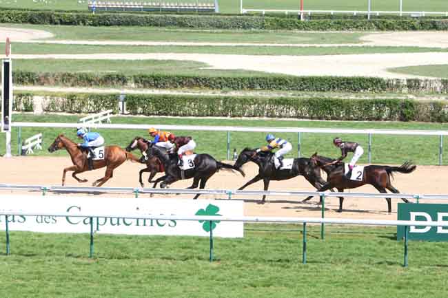 Arrivée quinté pmu PRIX DE PIERREPONT à DEAUVILLE