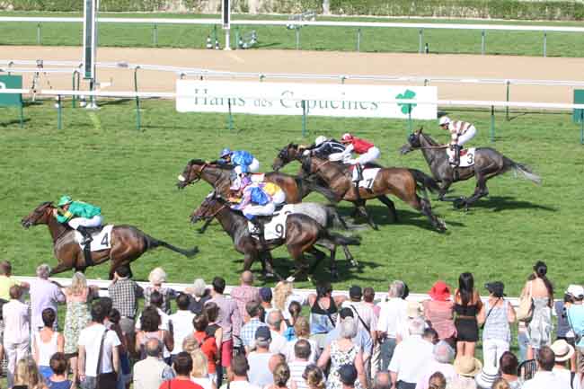 Arrivée quinté pmu PRIX DE BEAUMONT-LE-ROGER à DEAUVILLE