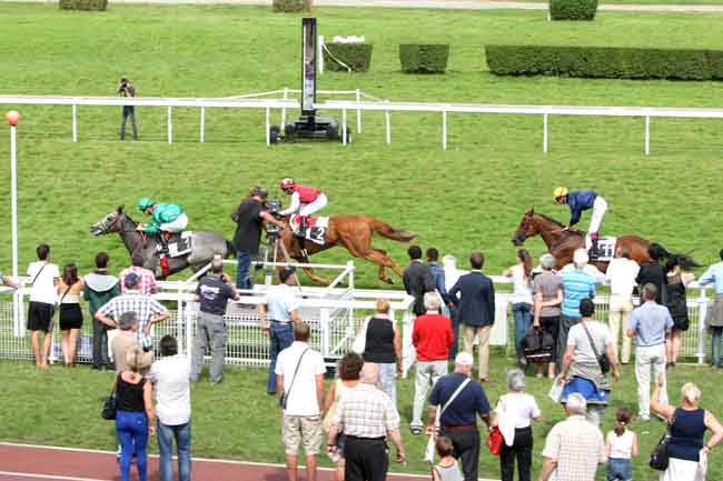 Arrivée quinté pmu PRIX PERRAAULT à CLAIREFONTAINE