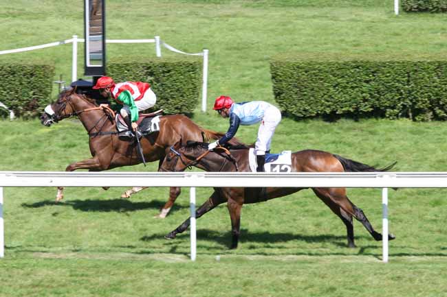 Arrivée quinté pmu PRIX LA RISLE à CLAIREFONTAINE