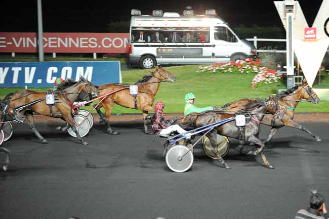Arrivée quinté pmu PRIX OPHELIA à PARIS-VINCENNES