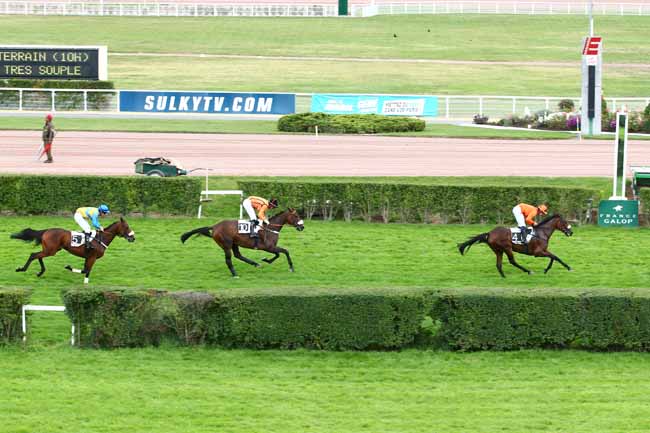 Arrivée quinté pmu PRIX LOUIS CHAMPION à ENGHIEN
