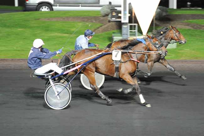 Arrivée quinté pmu PRIX MASSALIA à PARIS-VINCENNES