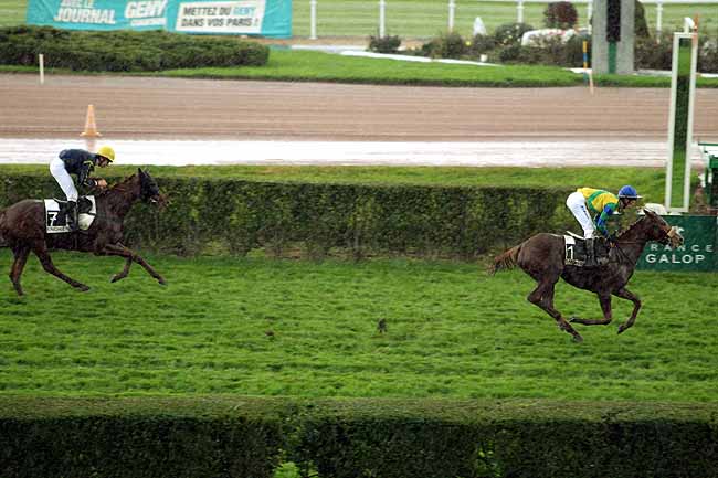 Arrivée quinté pmu PRIX DE SAINT-RAPHAEL à ENGHIEN
