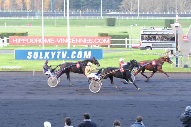 Arrivée quinté pmu PRIX DE MENNEVAL à PARIS-VINCENNES