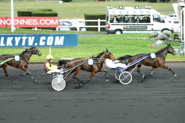 Arrivée quinté pmu PRIX DU MERLERAULT à PARIS-VINCENNES