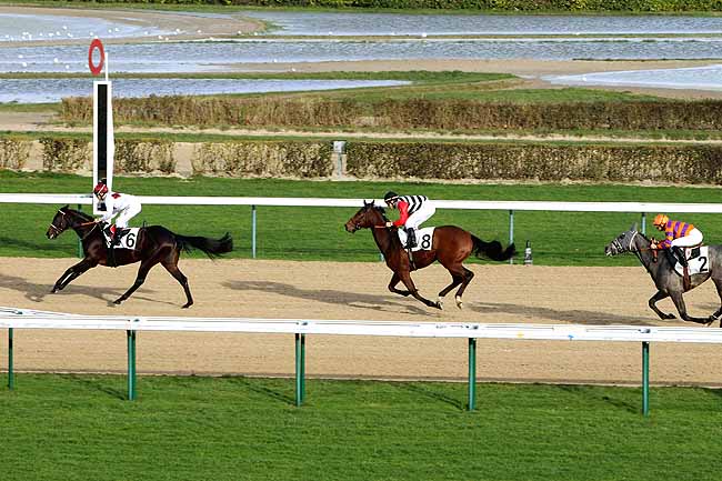 Arrivée quinté pmu PRIX DE MONDEVILLE à DEAUVILLE