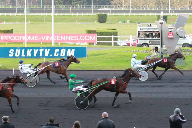 Arrivée quinté pmu PRIX DE RIBEAUVILLE à PARIS-VINCENNES