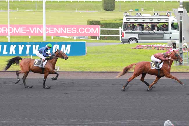 Arrivée quinté pmu PRIX DE LOUVIERS à PARIS-VINCENNES