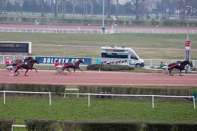 Arrivée quinté pmu PRIX DES ARDENNES à ENGHIEN