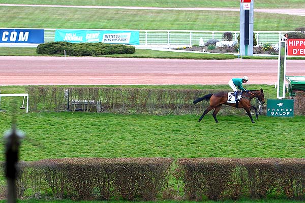 Arrivée quinté pmu PRIX DU FINISTERE à ENGHIEN