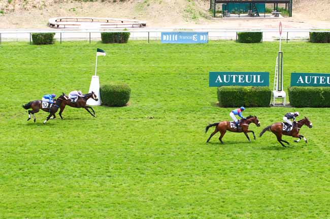 Arrivée quinté pmu PRIX JEAN VICTOR à AUTEUIL