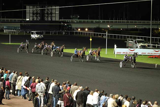 Arrivée quinté pmu PRIX CORONIS à PARIS-VINCENNES