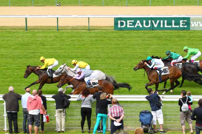 Arrivée quinté pmu PRIX YACOWLEF à DEAUVILLE