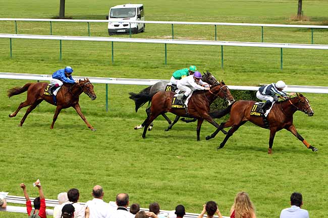 Arrivée quinté pmu PRIX DU MONT SAINT-JEAN à COMPIEGNE