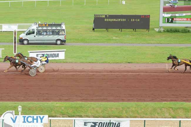 Arrivée quinté pmu PRIX DE LA SOCIETE DU CHEVAL FRANCAIS (GR A) à VICHY