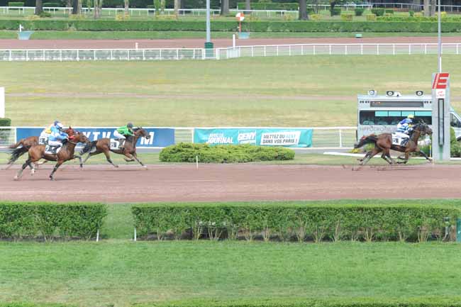 Arrivée quinté pmu PRIX DE LA PLACE DES FETES à ENGHIEN