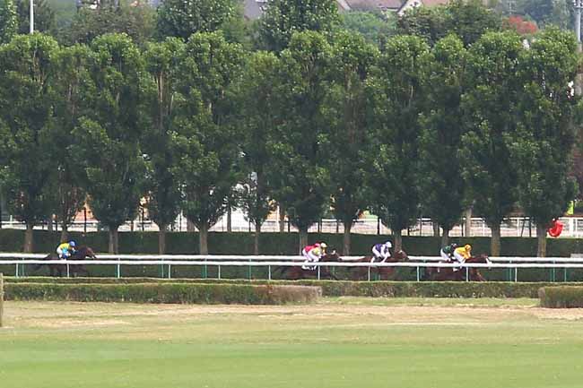 Arrivée quinté pmu PRIX ROYAL BARRIERE à DEAUVILLE