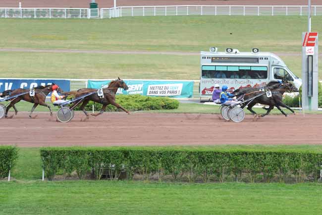 Arrivée quinté pmu PRIX D'UZES à ENGHIEN
