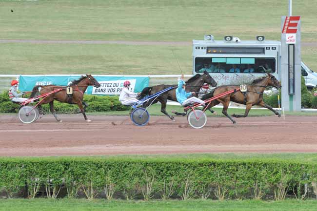 Arrivée quinté pmu PRIX DE MORANGIS à ENGHIEN