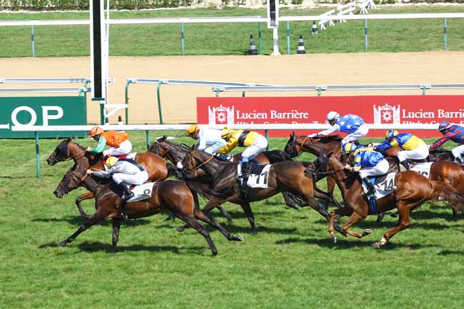 Arrivée quinté pmu PRIX DE LA BARBERIE à DEAUVILLE