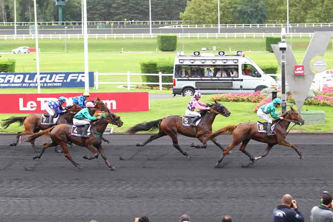 Arrivée quinté pmu PRIX DE BAGNERES à PARIS-VINCENNES