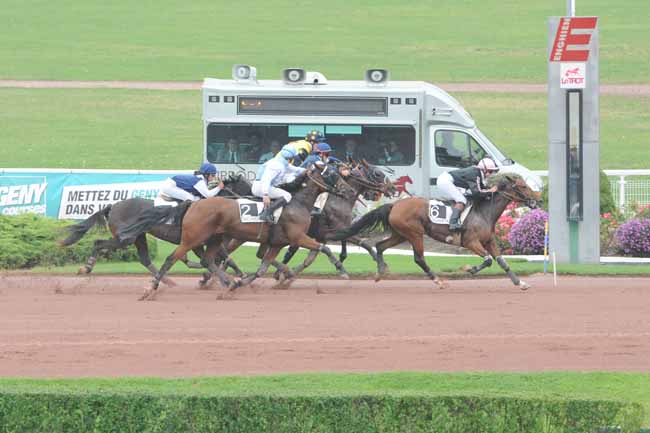 Arrivée quinté pmu PRIX DE LA PLACE BEAUVAU à ENGHIEN