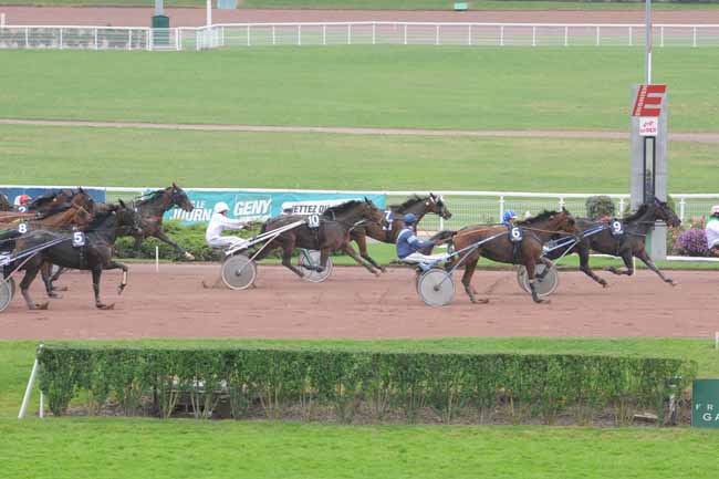 Arrivée quinté pmu PRIX DE SAINT-CHAMOND à ENGHIEN