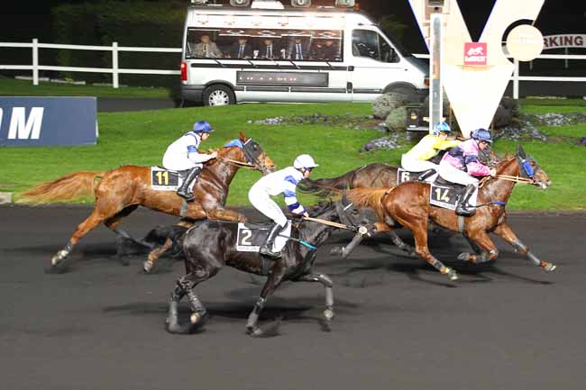Arrivée quinté pmu PRIX DE NANTES à PARIS-VINCENNES
