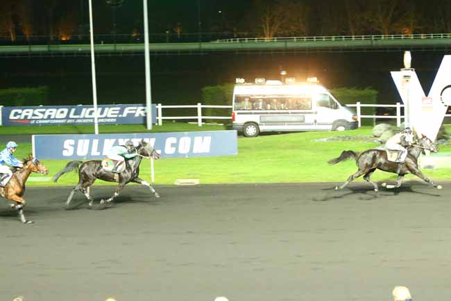 Arrivée quinté pmu PRIX D'HENNEBONT à PARIS-VINCENNES