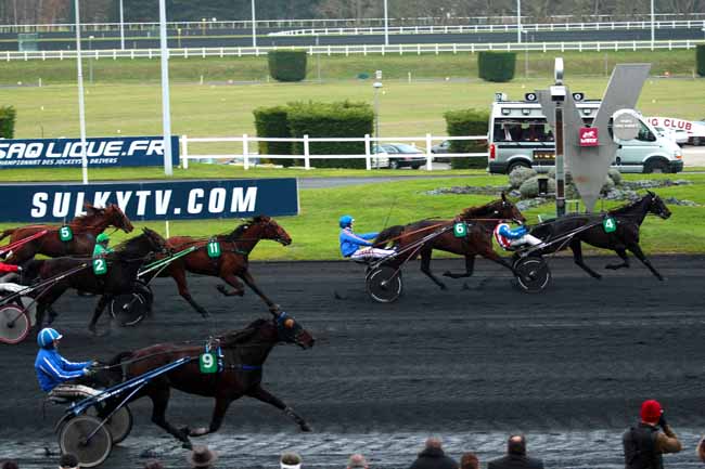 Arrivée quinté pmu PRIX DE SAINT-JAMES à PARIS-VINCENNES