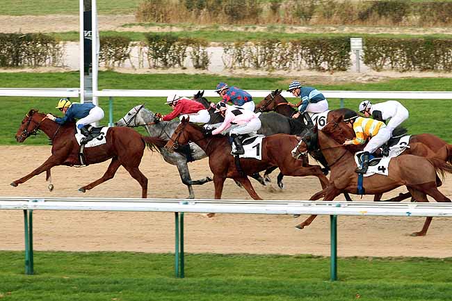 Arrivée quinté pmu PRIX D'ALMENECHES à DEAUVILLE