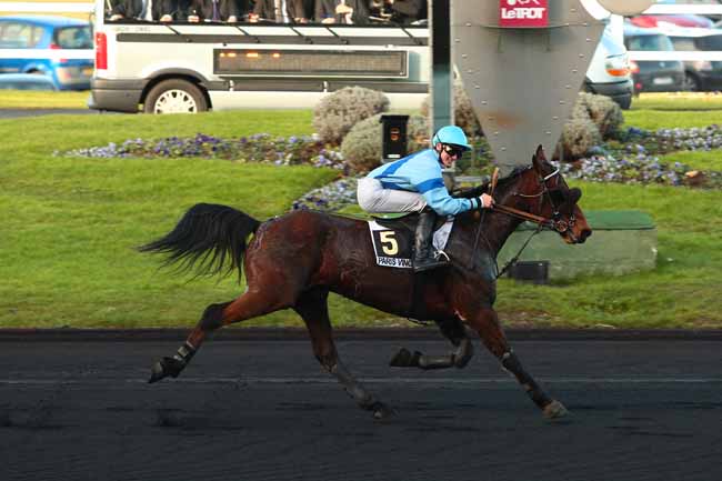 Arrivée quinté pmu PRIX DE POISSY à PARIS-VINCENNES