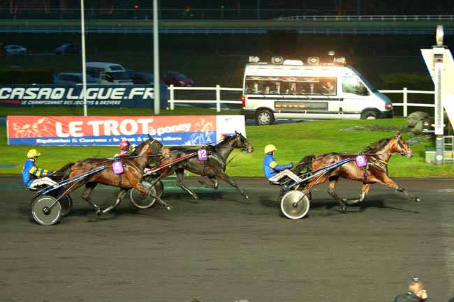 Arrivée quinté pmu PRIX DU MELE-SUR-SARTHE à PARIS-VINCENNES