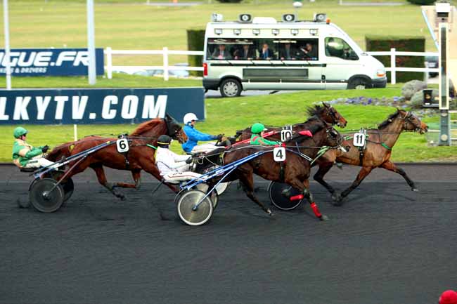 Arrivée quinté pmu PRIX DE RANES à PARIS-VINCENNES