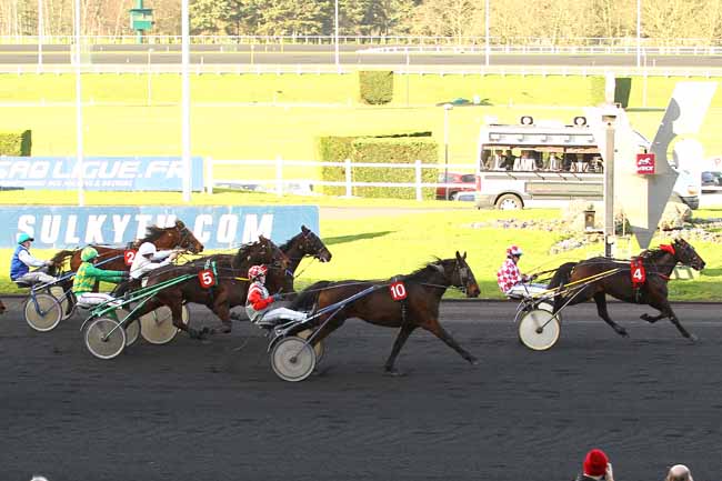 Arrivée quinté pmu PRIX DE BOUVRON à PARIS-VINCENNES