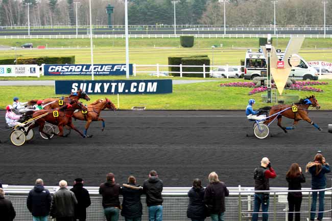 Arrivée quinté pmu PRIX DE CHEVILLY à PARIS-VINCENNES