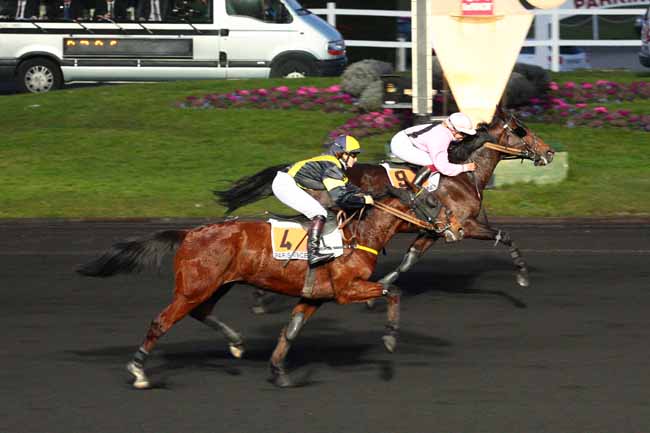 Arrivée quinté pmu PRIX DE CHALONS-EN-CHAMPAGNE à PARIS-VINCENNES