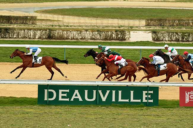 Arrivée quinté pmu PRIX DE LA COUR BLANCHE à DEAUVILLE