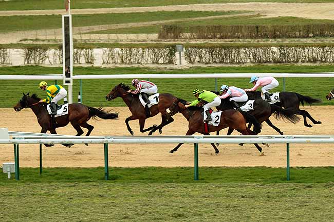 Arrivée quinté pmu PRIX DU PAYS DE CAUX à DEAUVILLE