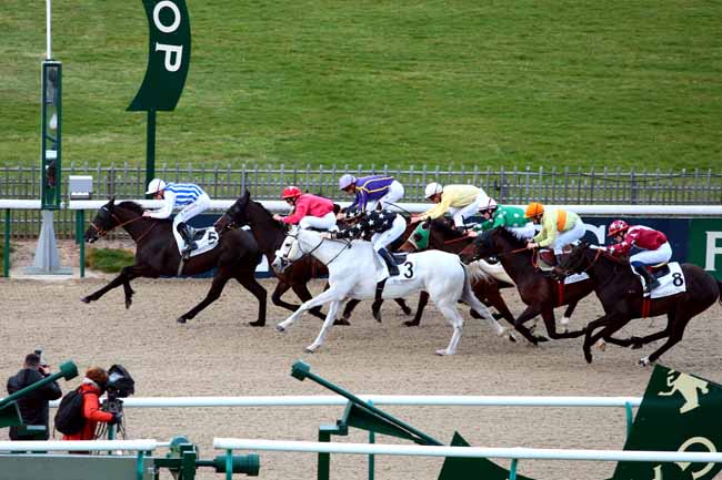 Arrivée quinté pmu PRIX DU TERRAIN DES SPAHIS à CHANTILLY