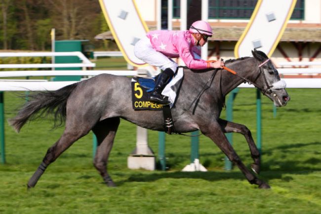 Arrivée quinté pmu PRIX DE COURTIEUX à COMPIEGNE