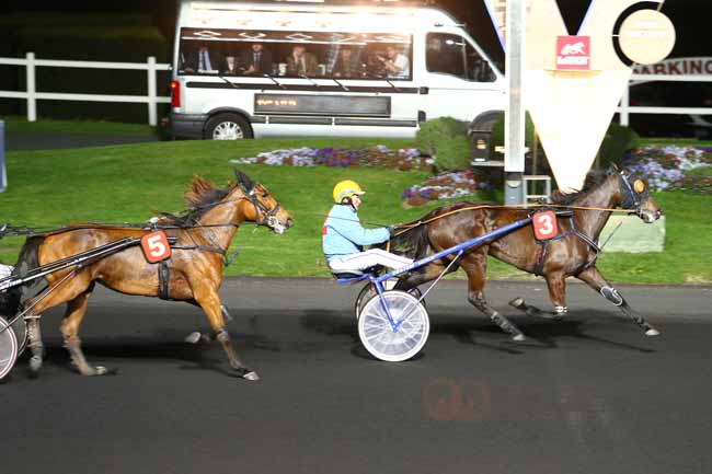 Arrivée quinté pmu PRIX ATLAS à PARIS-VINCENNES